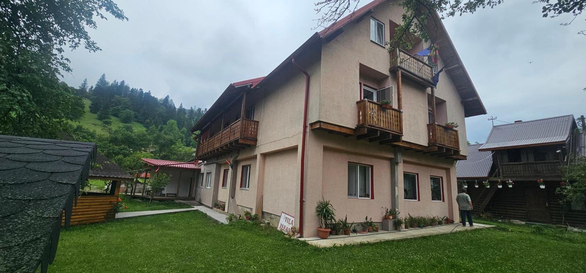 Villa Ileana Чахлеу Екстер'єр фото